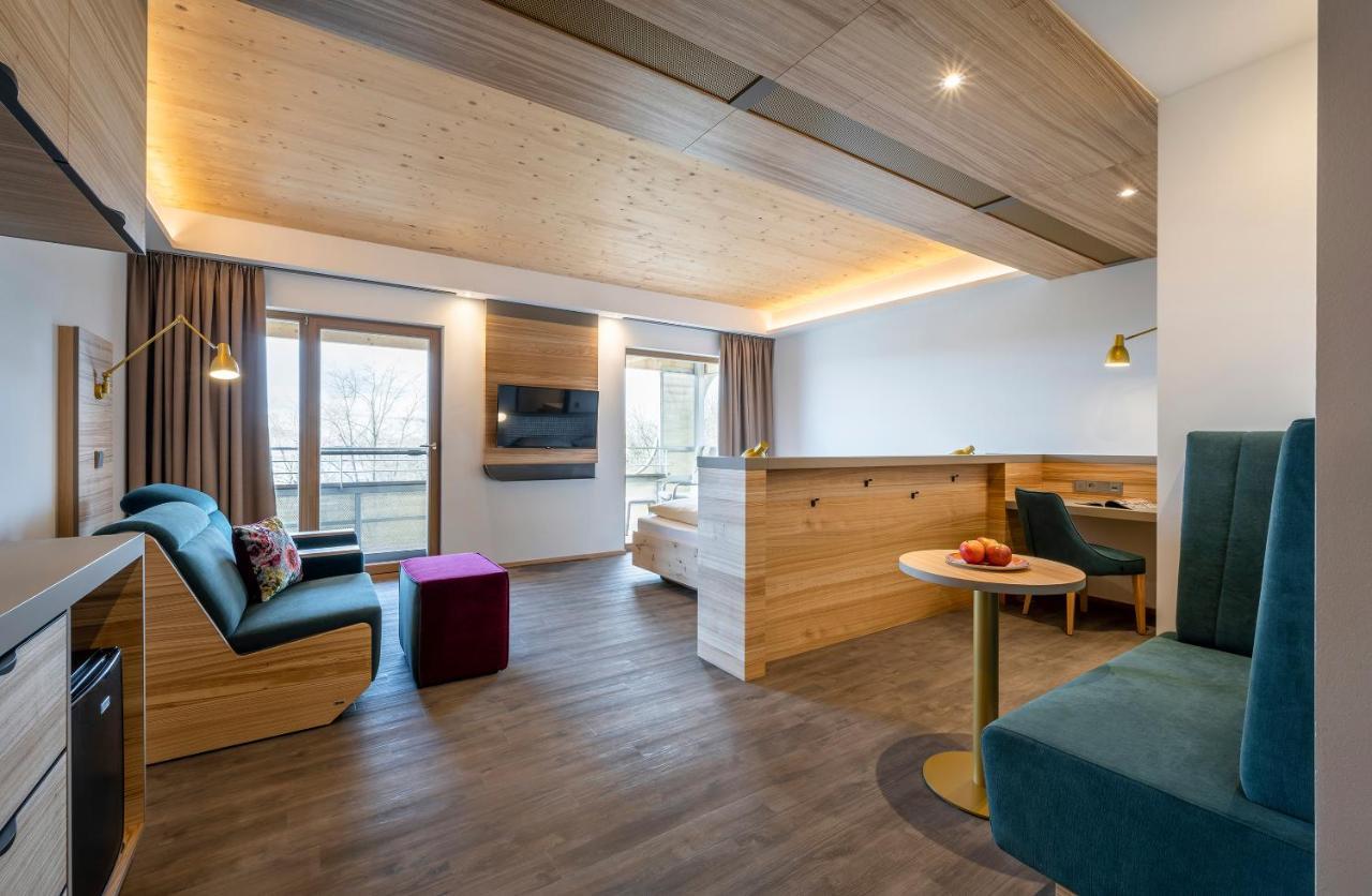 Hotel Frechdachs 4*